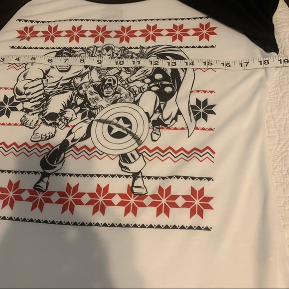 Marvel comic’s graphic tee shirt - Picture 6 of 7